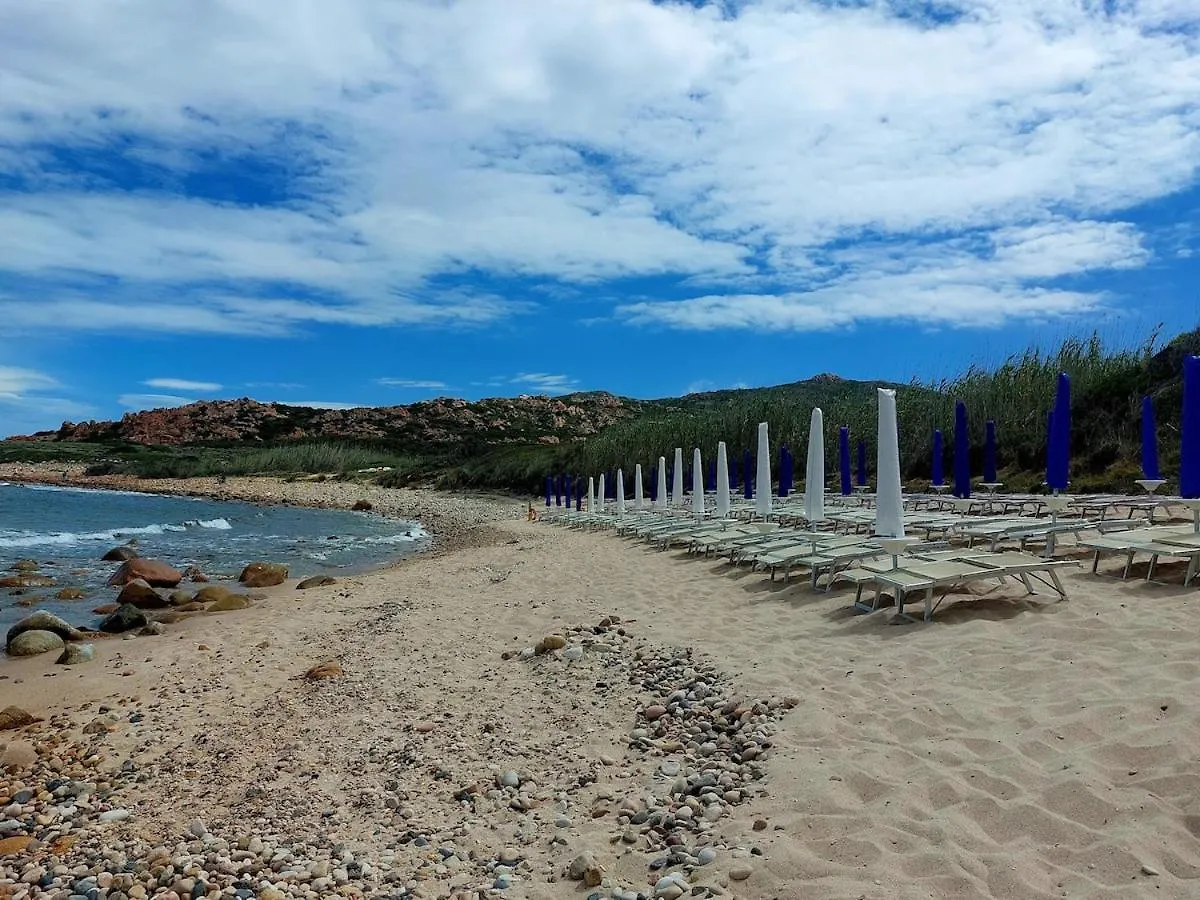 Il Rumore Del Mare Beach House Trinità d'Agultu Lejlighed